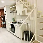 Suite169 Apartman *