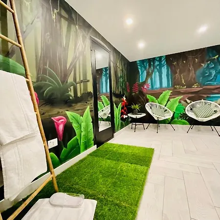 Апартаменти Suite169