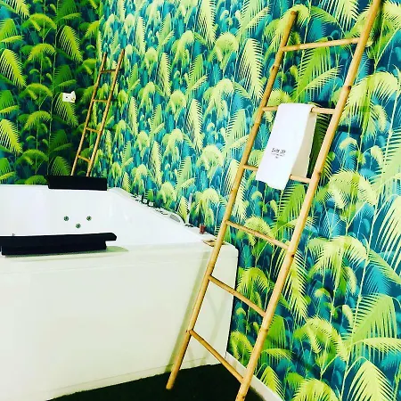 Suite169 Апартаменти